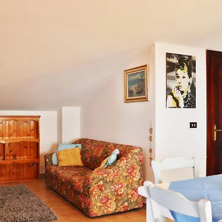 Il Terrazzo Di Katy Apartman